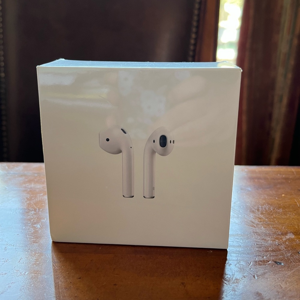AirPods First Generation!